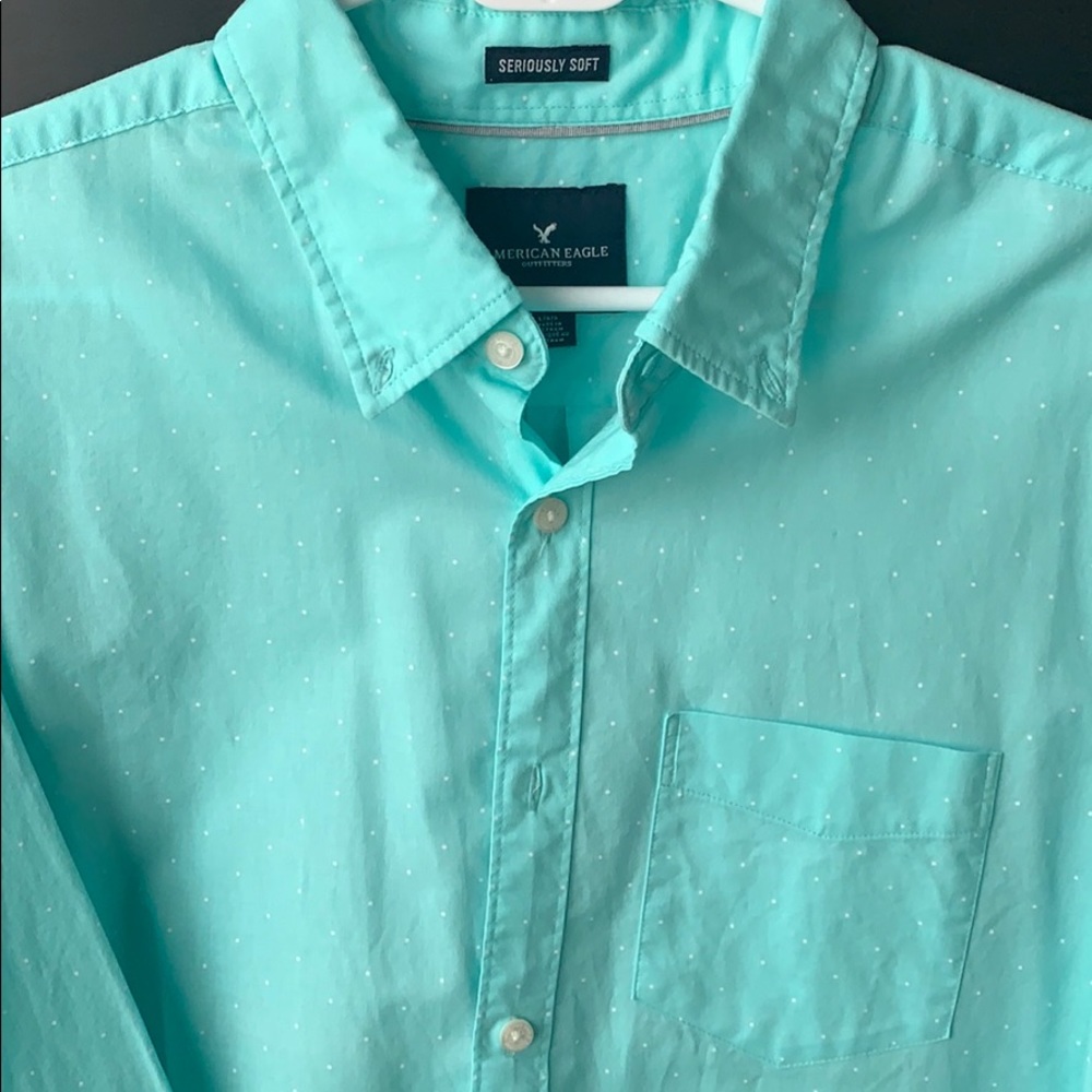 Men’s American Eagle Button Down